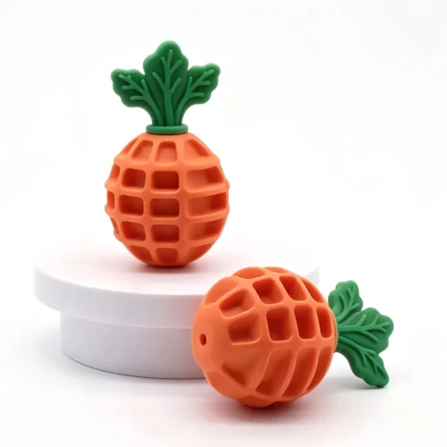 Carrot Silicone Dog Treat Dispenser Toy, Squeaky Chew Toy